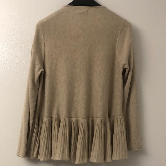 Max Edition Ruffle Bottom Sweater - Picture 6 of 10